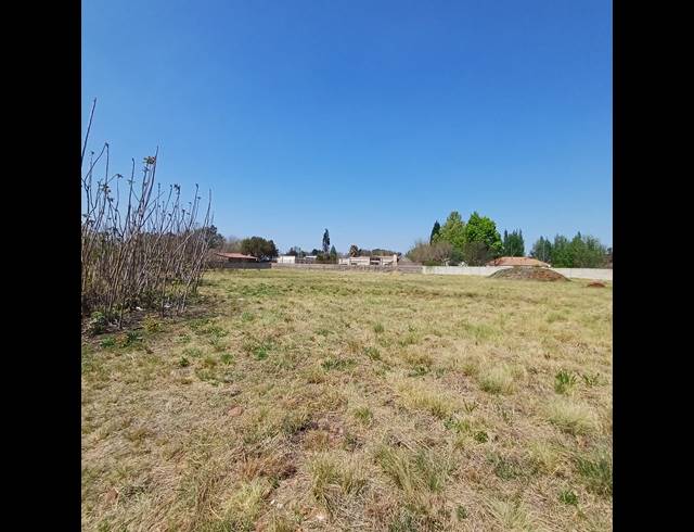 2,000M² VACANT LAND FOR SALE IN HENLEY ON KLIP